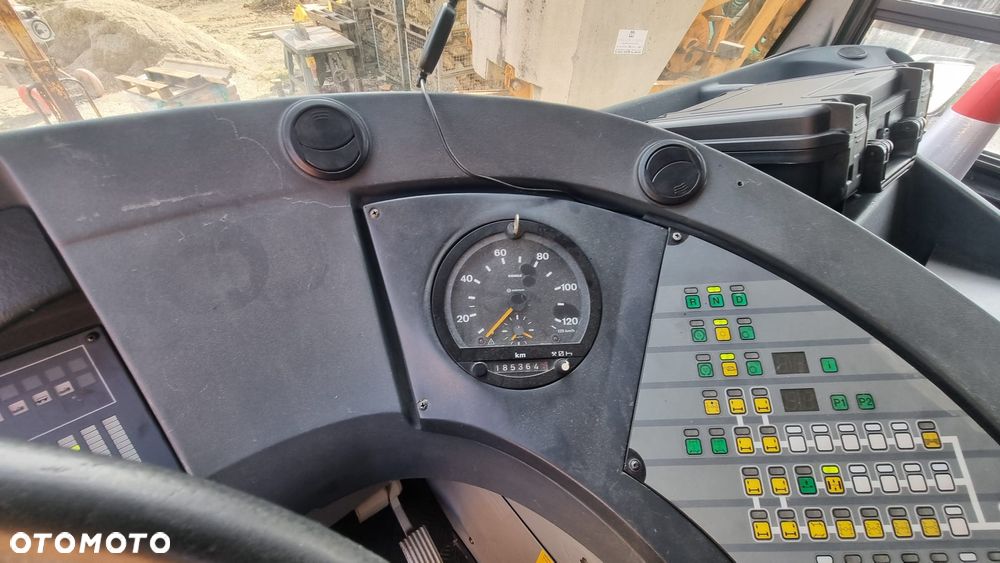 Liebherr ltm 1045 - 4