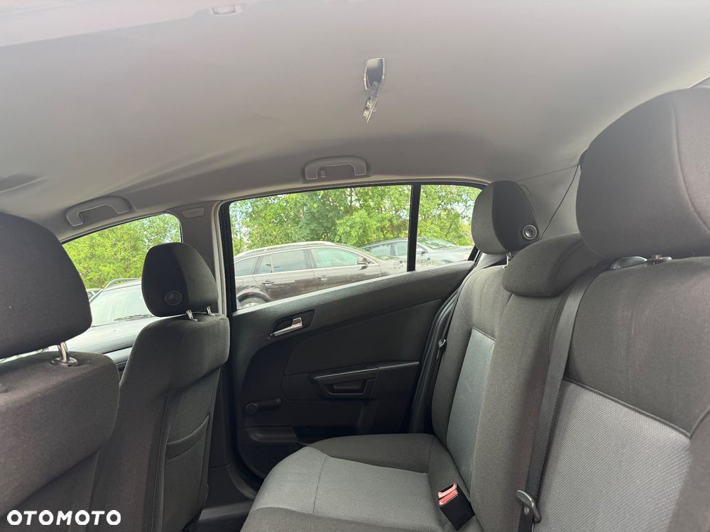 Opel Astra 1.6 Elegance - 11