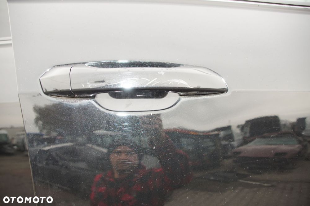 DRZWI PRAWE PRZÓD AUDI A6 C8 ALLROAD LY92 - 2