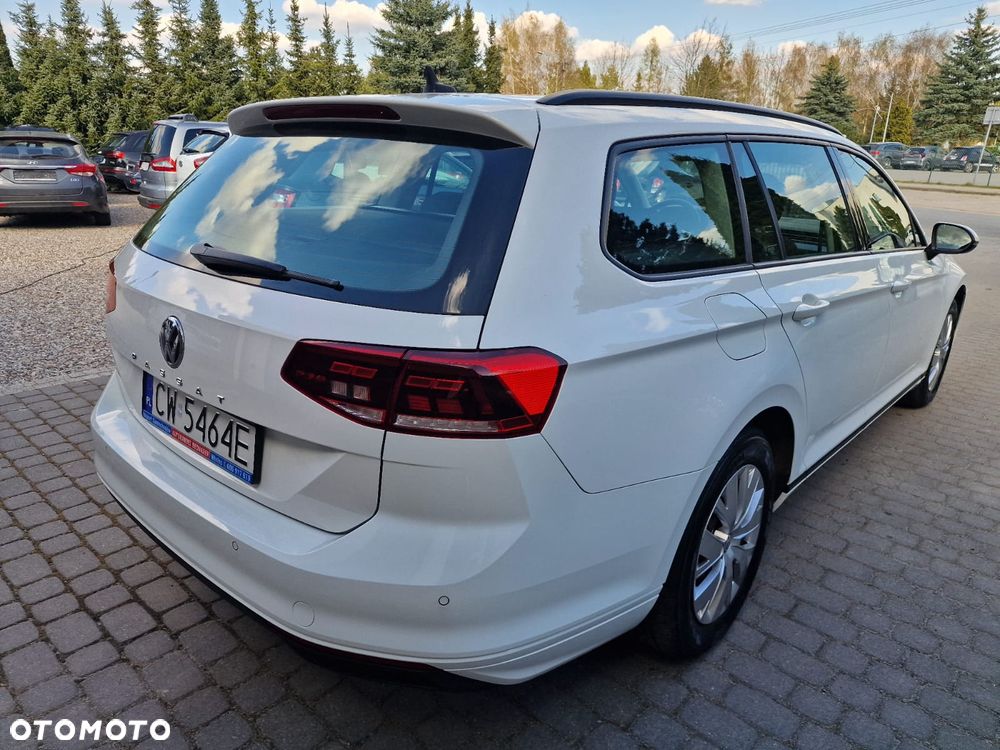 Volkswagen Passat 1.5 TSI EVO Business - 8