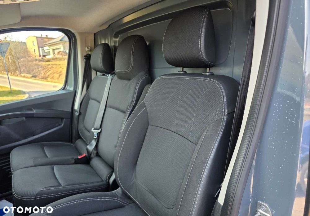 Renault Trafic - 11