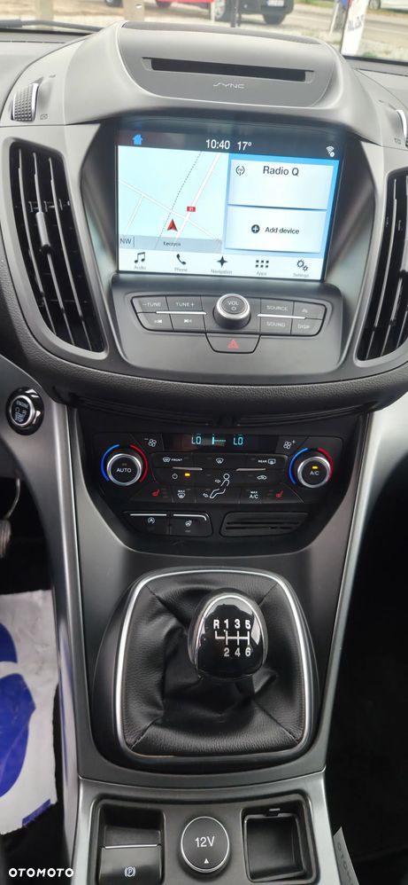 Ford Kuga 1.5 EcoBoost 2x4 Titanium - 29