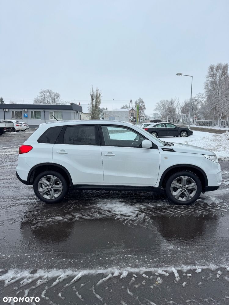Suzuki Vitara 1.6 (4x4) Allgrip Comfort+ - 3