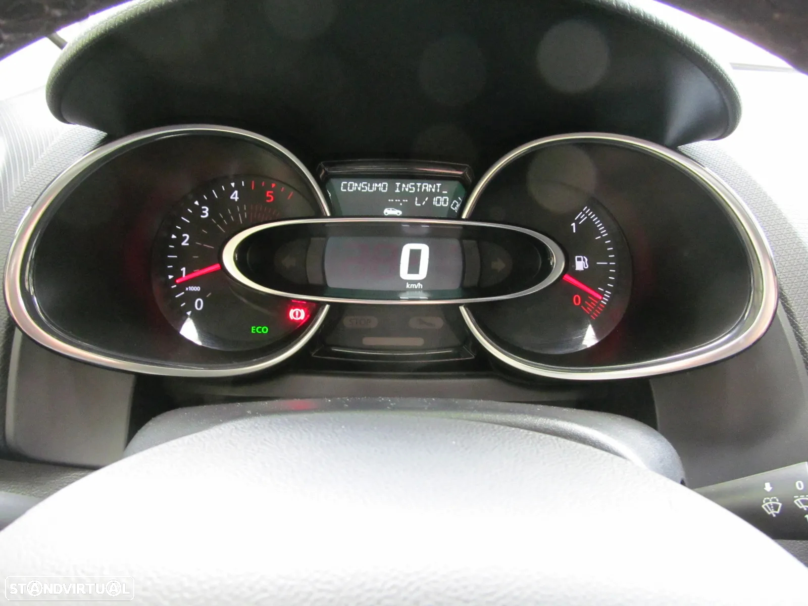 Renault Clio Sport Tourer (Energy) dCi 90 Start & Stop INTENS - 22