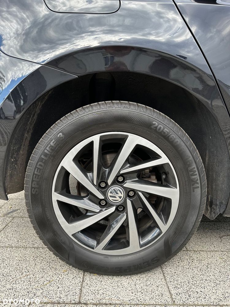 Volkswagen Touran 2.0 TDI SCR Join - 20