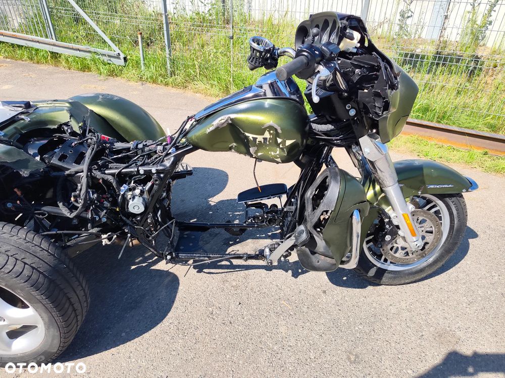 Harley-Davidson FLHTCU Ultra - 13