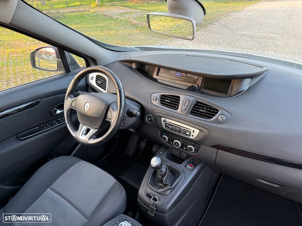 Renault Scénic Energy dCi 110 S&S Paris - 5