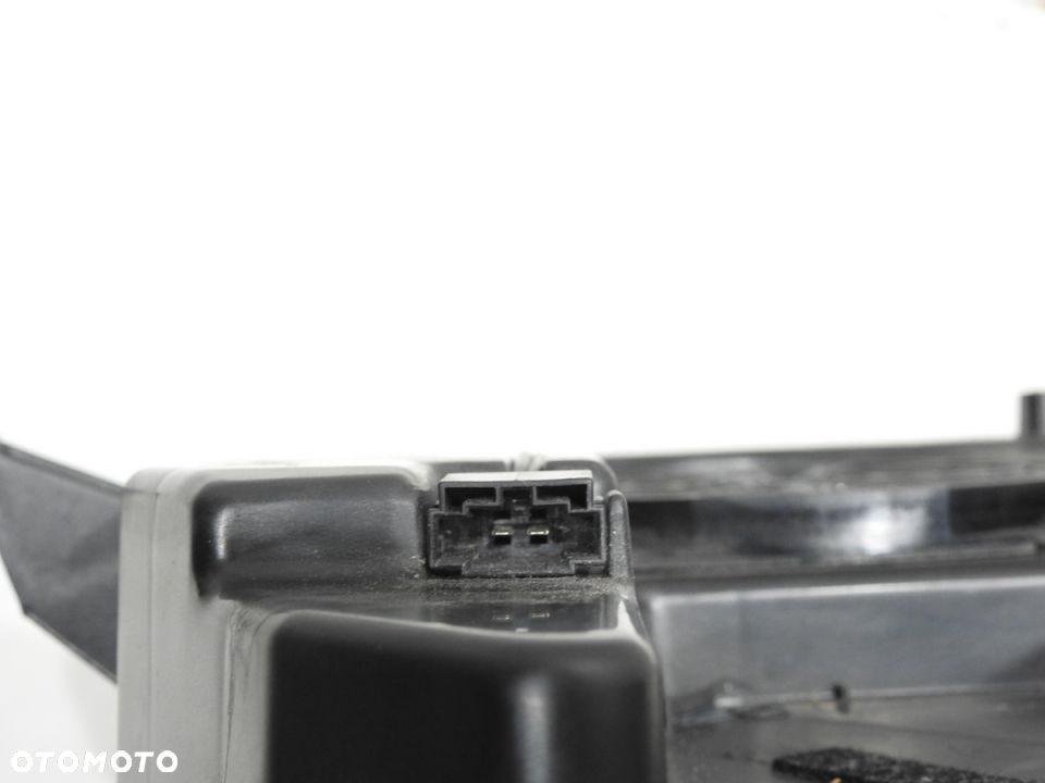 GŁOŚNIK SUBWOOFER AUDI A4 B7 AVANT 8E9035382D - 7