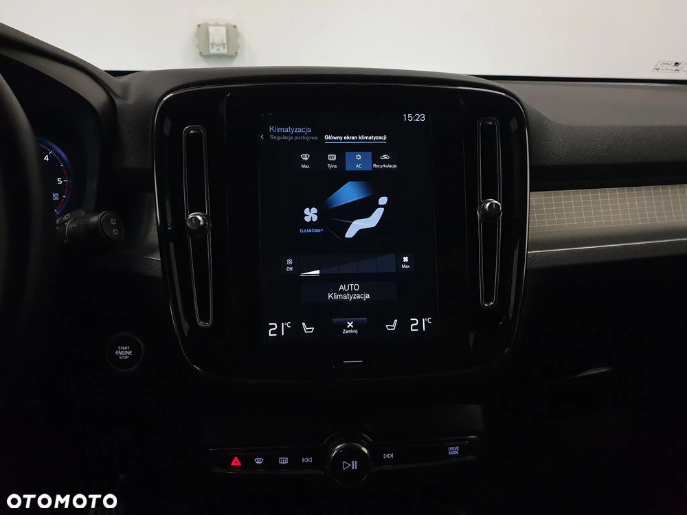 Volvo XC 40 D3 R-Design - 20
