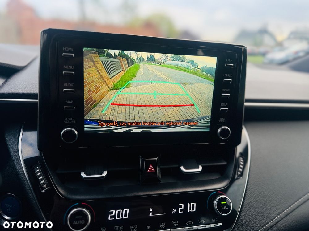 Toyota Corolla 2.0 Black&White - 6