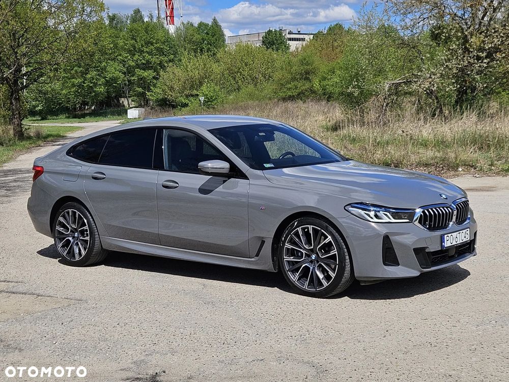 BMW 6GT - 6