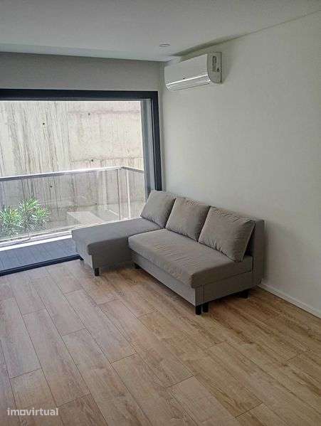 Apartamento T1 pronto a habitar - Grande imagem: 4/10