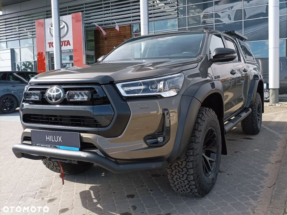 Toyota Hilux 2.8 D-4D mHEV Double Cab Invincible 4x4 - 2