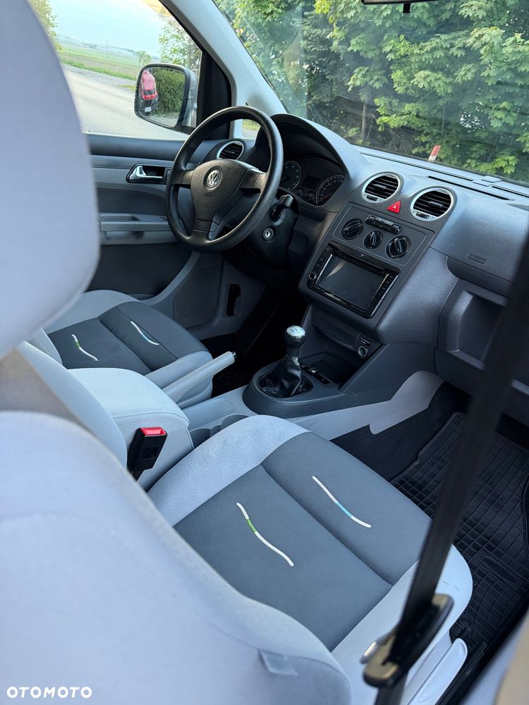 Volkswagen Caddy 1.6 Life Style (5-Si.) - 11