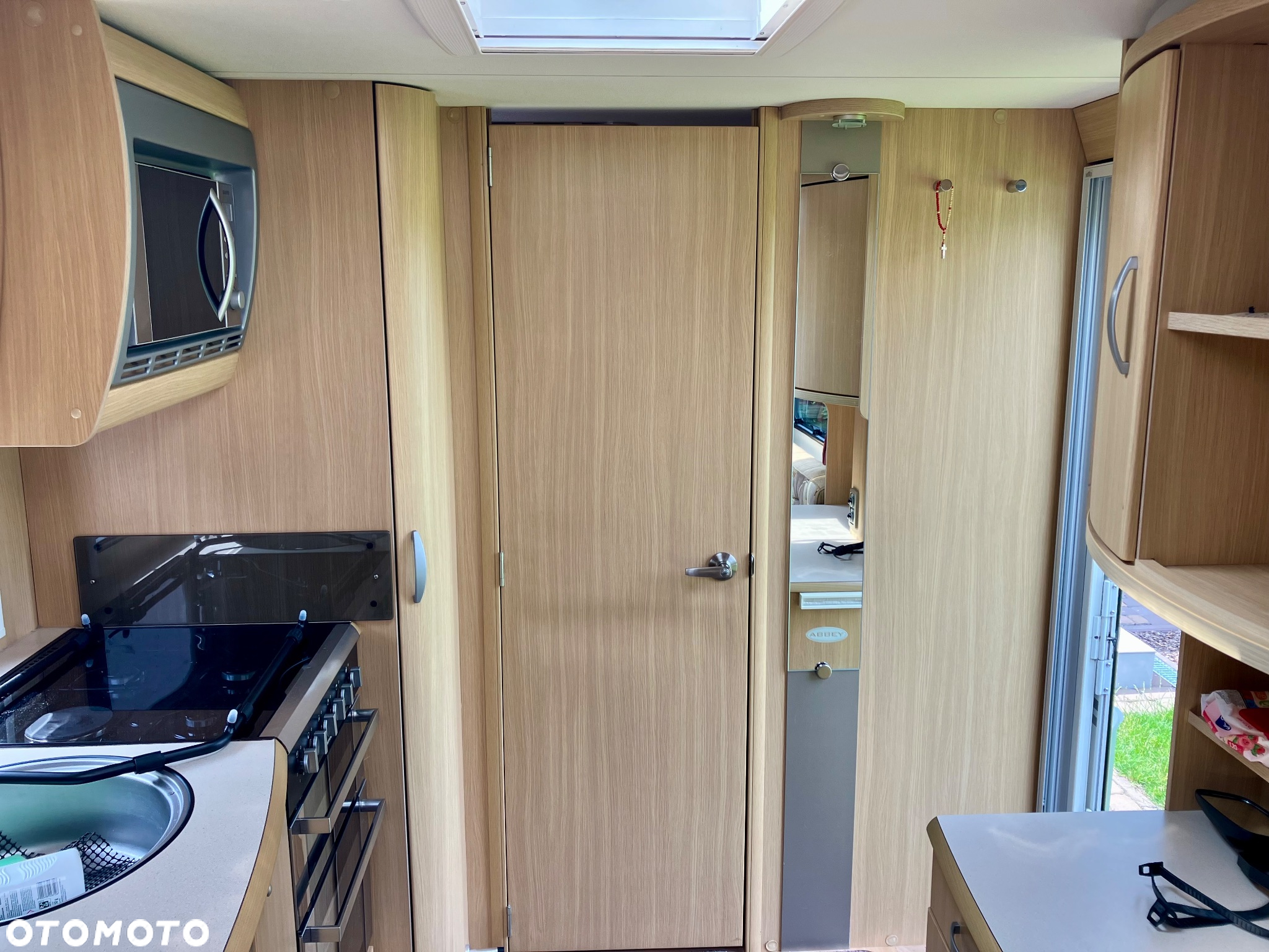 SWIFT Abbey gts 215 - 19