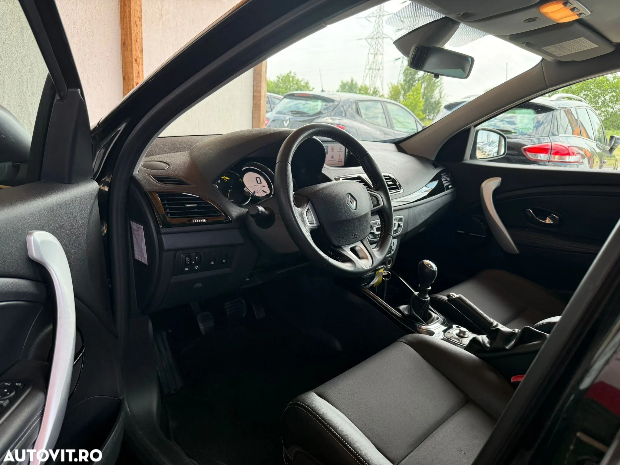 Renault Megane ENERGY dCi 110 Start & Stop Bose Edition - 19