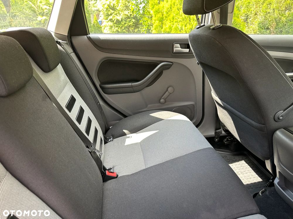Ford Focus 1.6 Gold X EU5 - 27