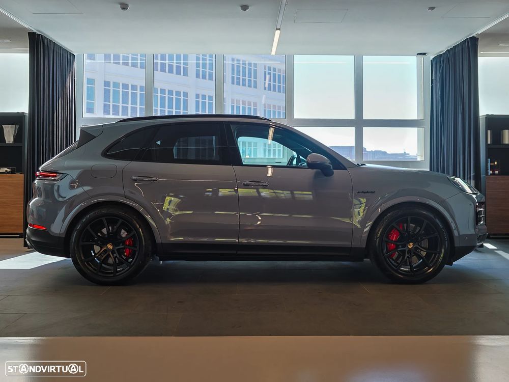 Porsche Cayenne S E-Hybrid - 8