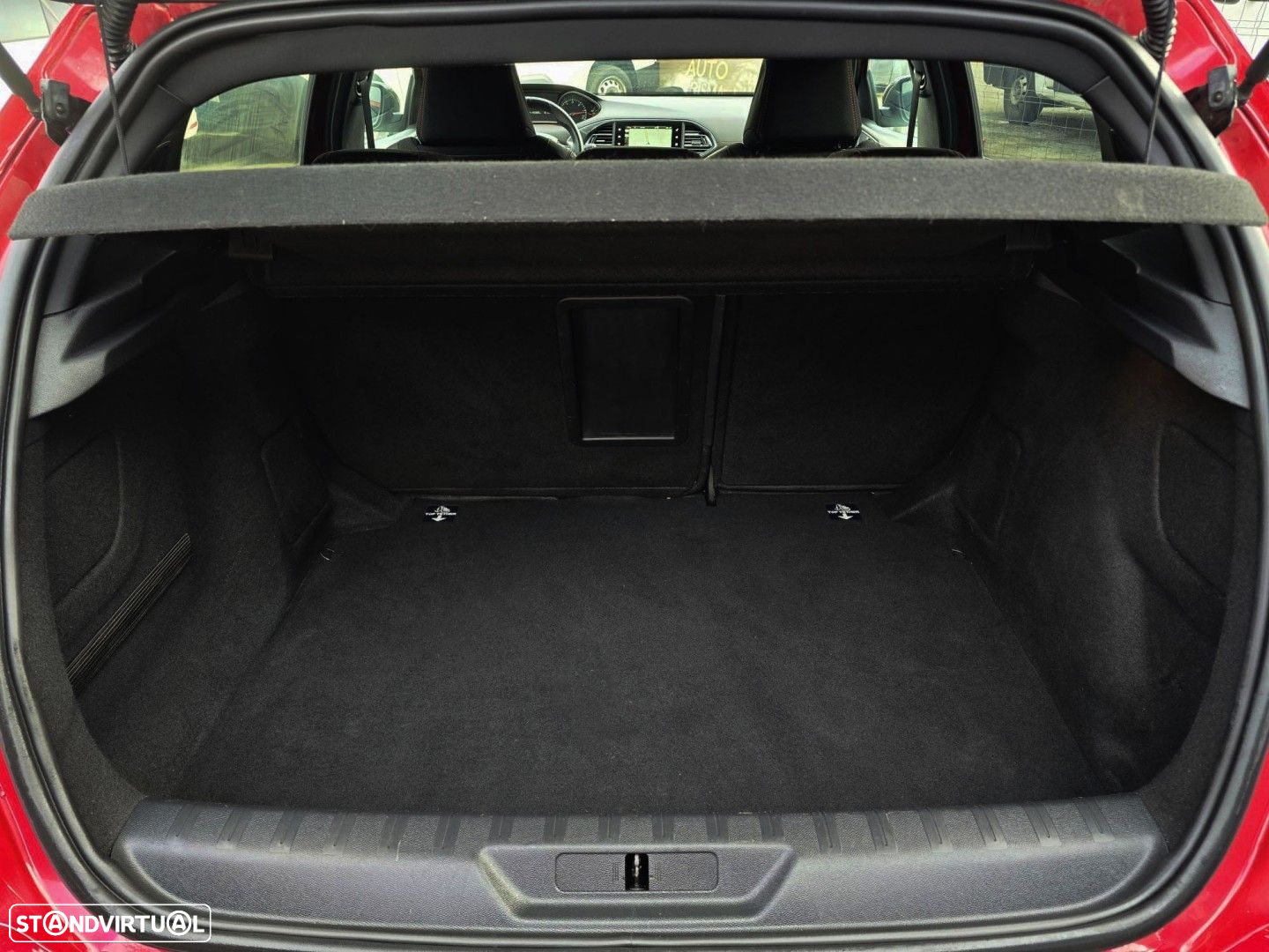 Peugeot 308 1.6 BlueHDi GT Line - 26