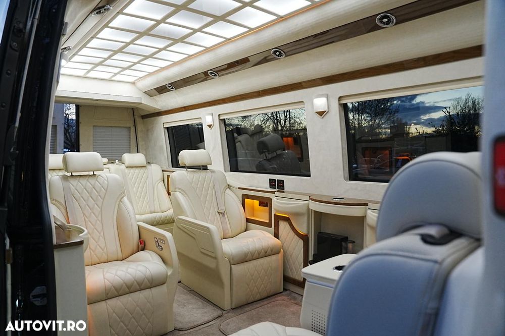 Mercedes-Benz Sprinter - 9