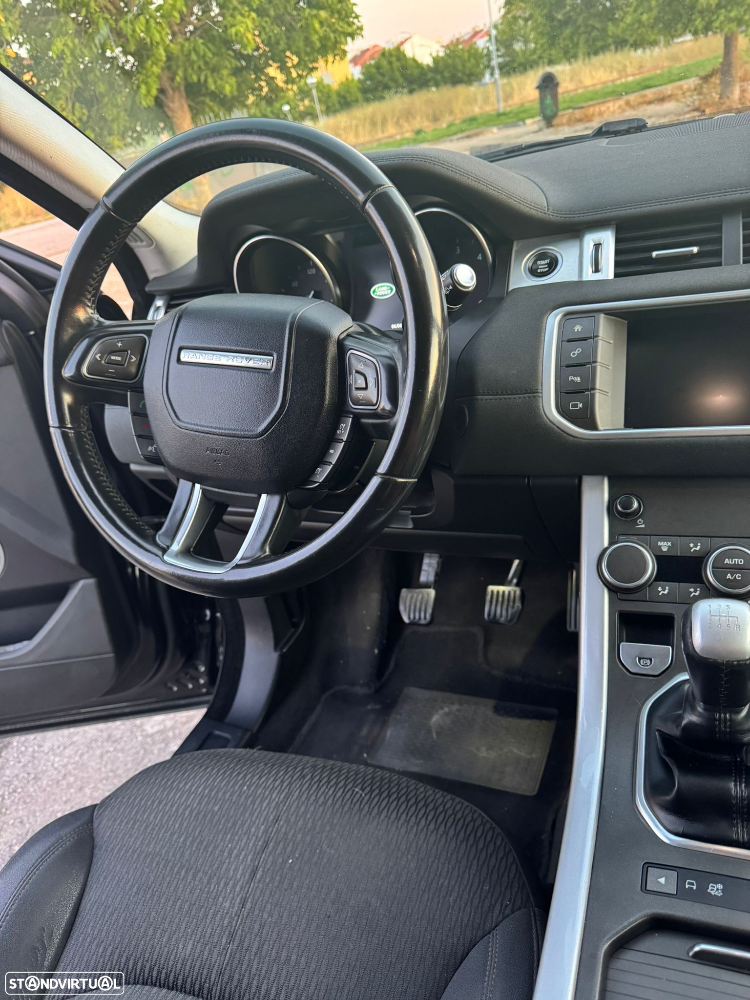 Land Rover Range Rover Evoque 2.0 TD4 Pure - 12