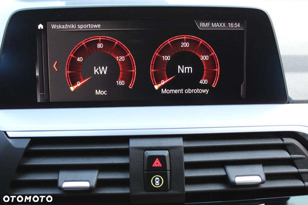 BMW X3 xDrive20d - 34