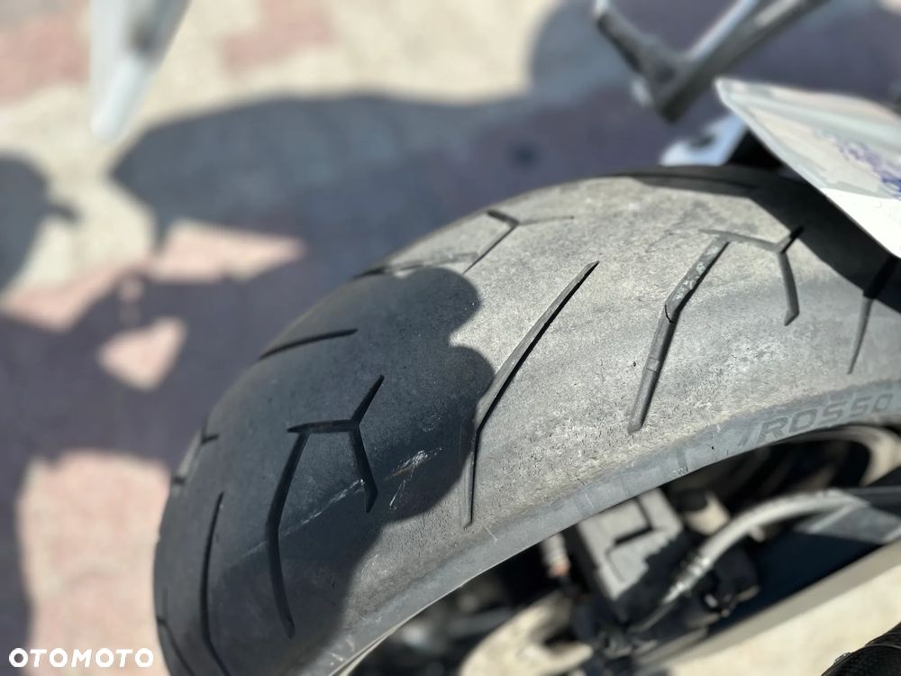 Yamaha FZ - 14