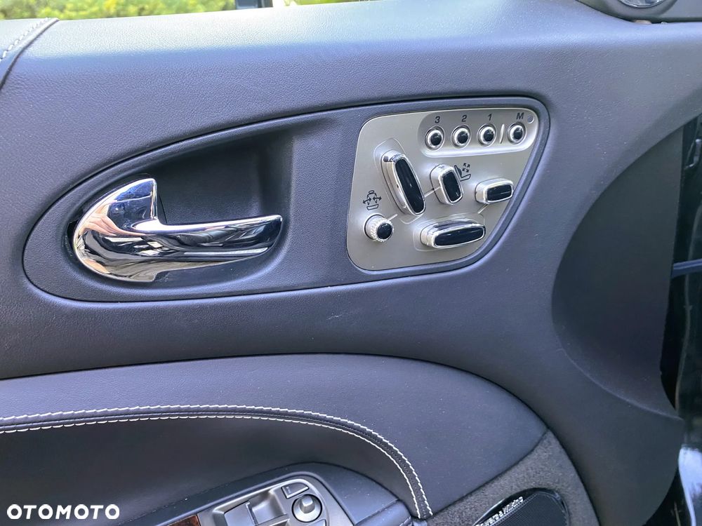 Jaguar XK 5.0 Coupe Portfolio - 20