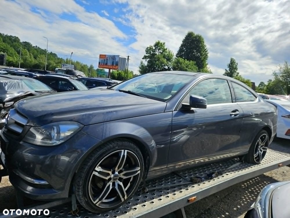 Mercedes-Benz Klasa C 220 CDI Edition - 2