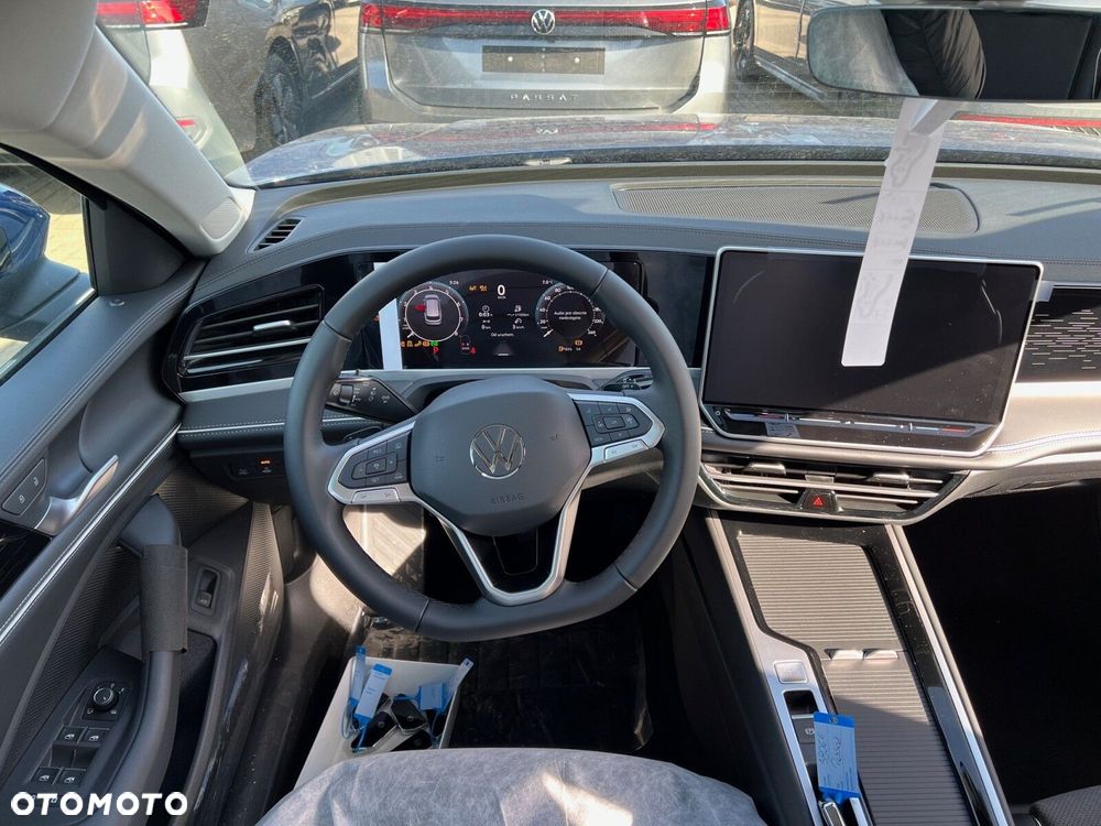 Volkswagen Passat Variant - 8