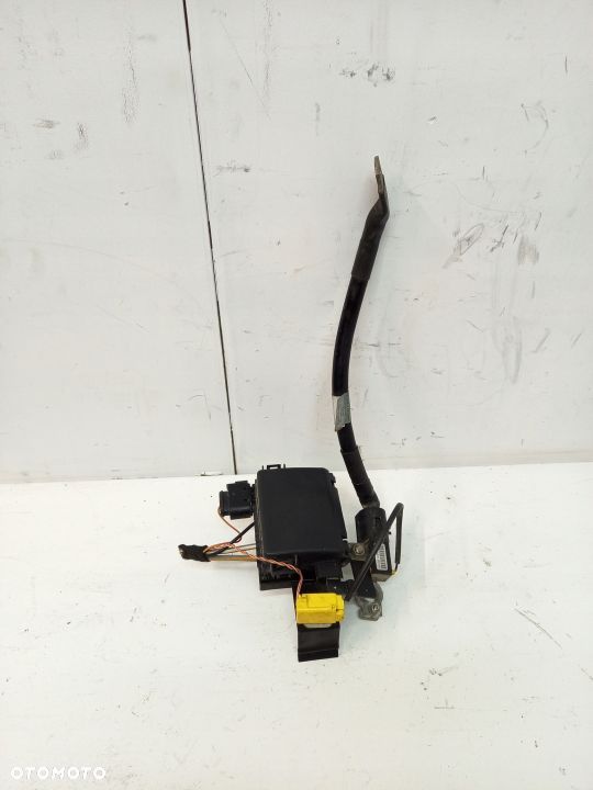 Bentley Continental GT Kabel Klema Minusowa - 1