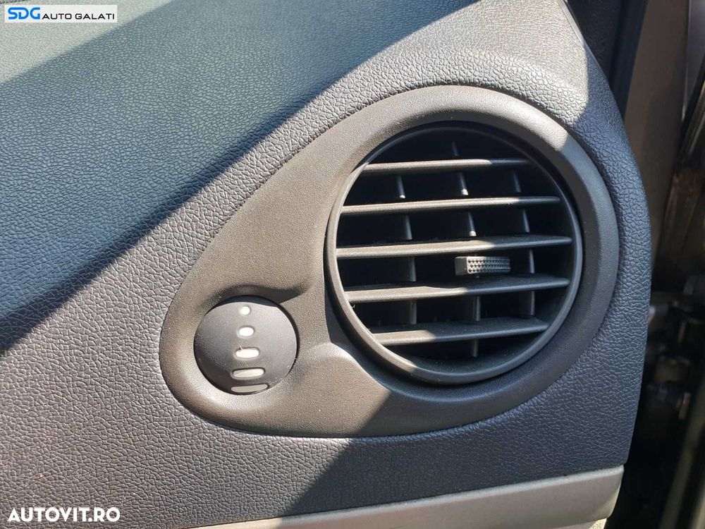 Gura Grila Guri Grile Aer Aerisire Ventilatie Bord Dreapta Renault Clio 3 2005 - 2014 [C3711] - 1