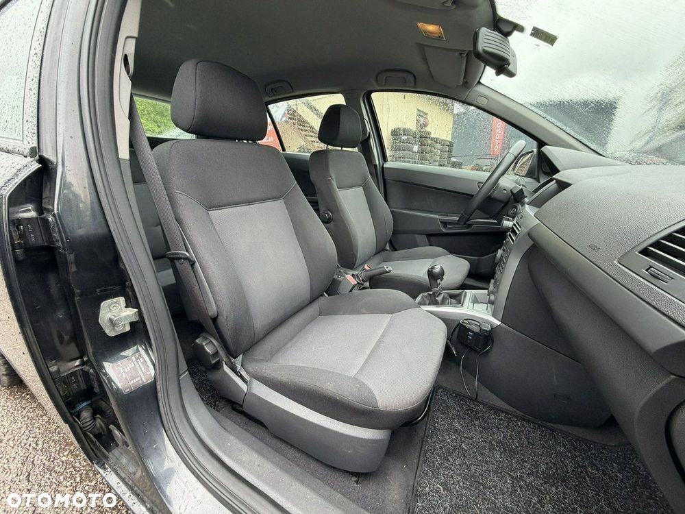 Opel Astra 1.6 Cosmo EU6 - 21