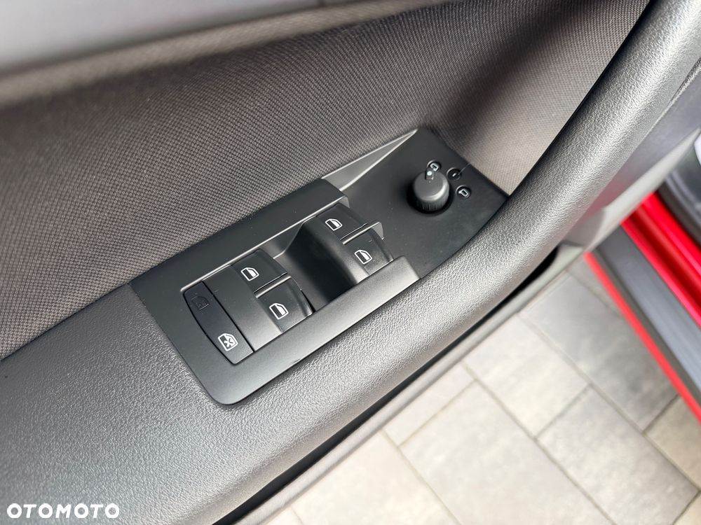 Audi A3 Sportback 1.8 TFSI Attraction - 19