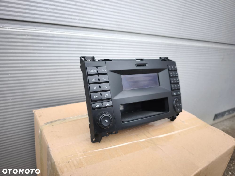 Radio Mercedes-Benz Vito w447 447 a4479002305 2014- - 2
