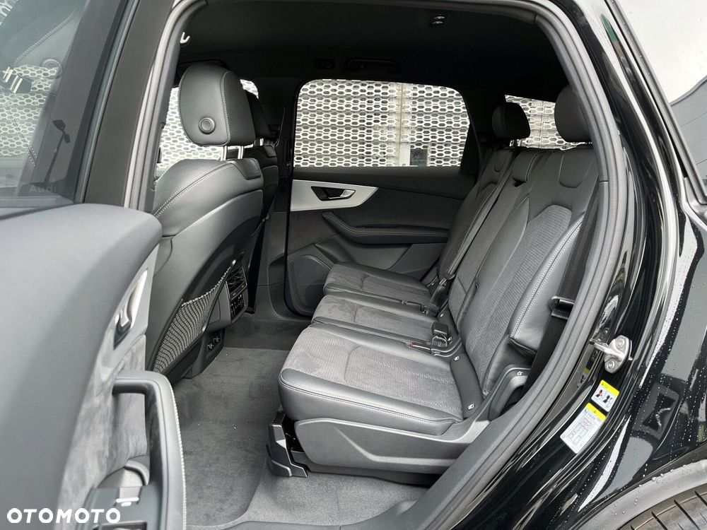 Audi Q7 - 24