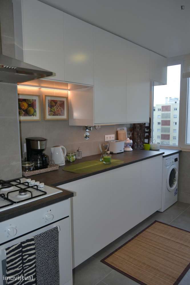 Apartamento com 2 quartos - localizado em Campo de Ourique Lisbon - Grande imagem: 2/11