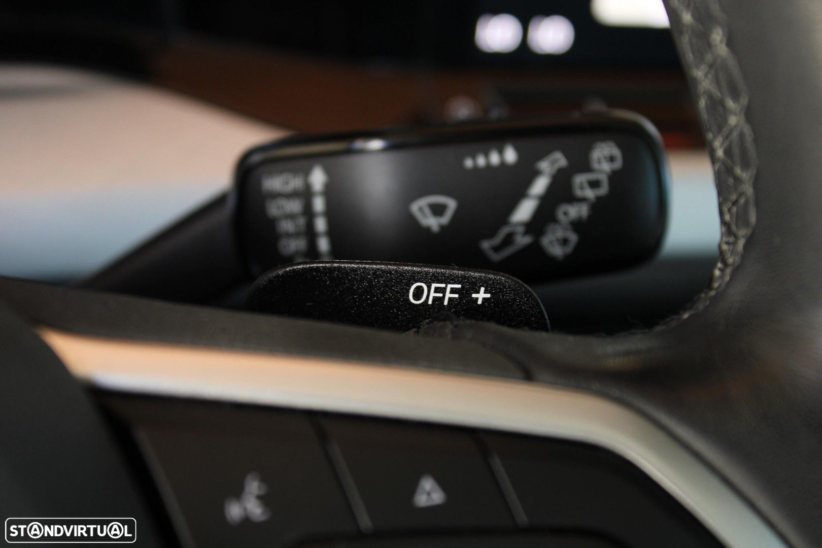 VW Golf Variant 1.5 eTSI Life DSG - 33