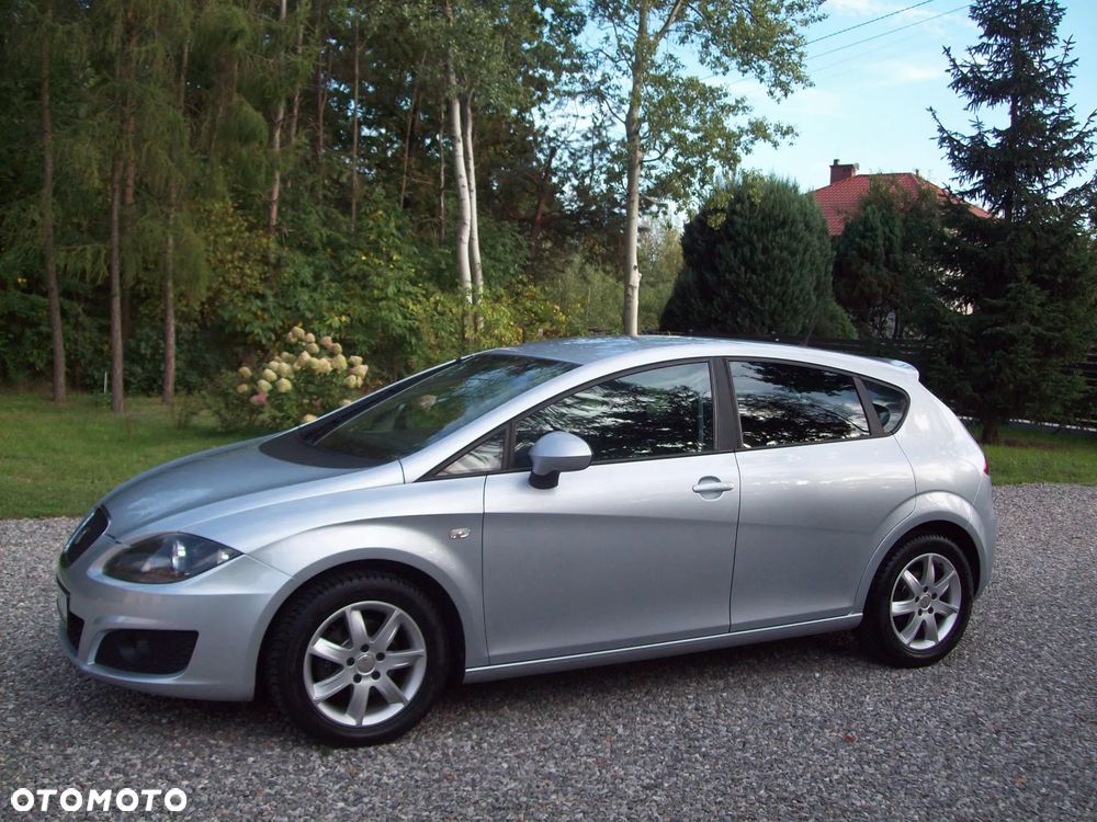 Seat Leon 2010 photo 2