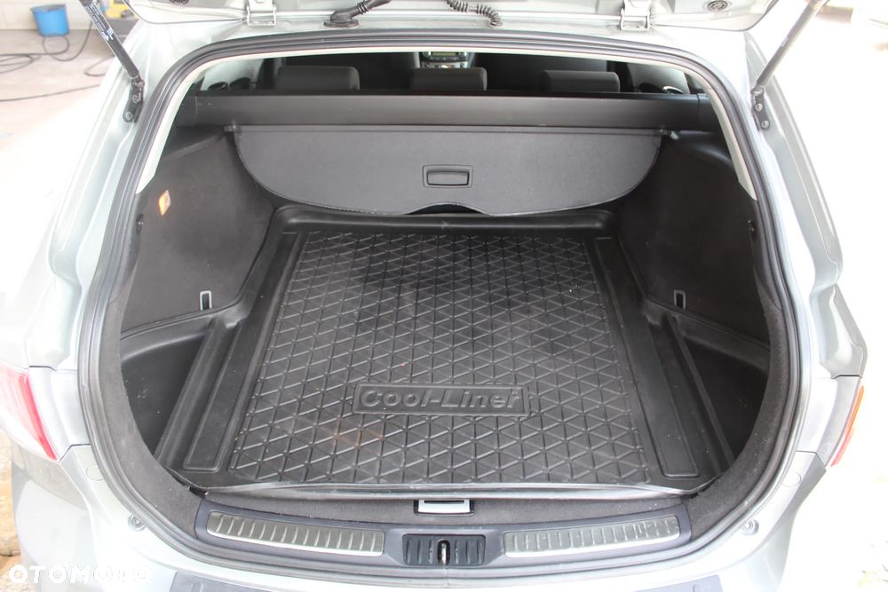 Toyota Avensis - 25