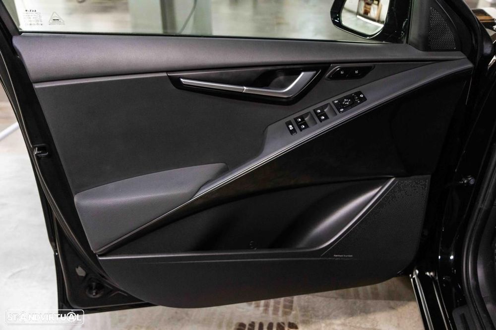 Kia Niro EV 64kWh Tech X - 48