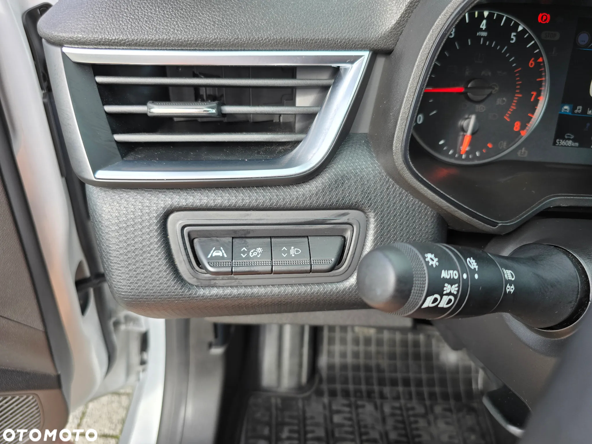 Renault Clio 1.0 TCe Equilibre - 15