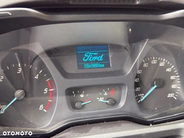 Ford TRANSIT CUSTOM - 9