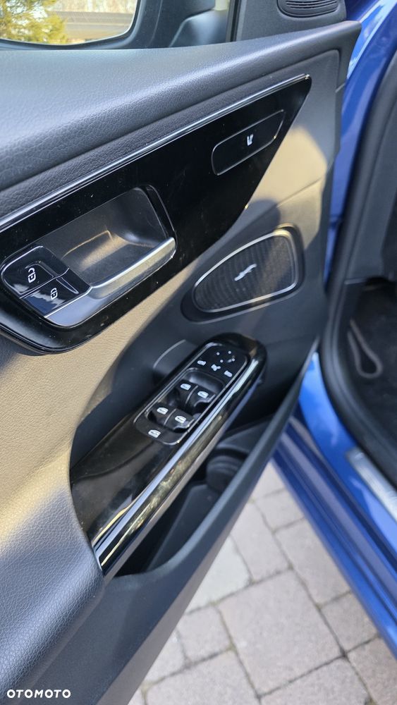 Mercedes-Benz Klasa C 200 d mHEV - 6