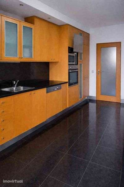 Apartamento T3 com box garagem em Cidade da Maia - Grande imagem: 5/12