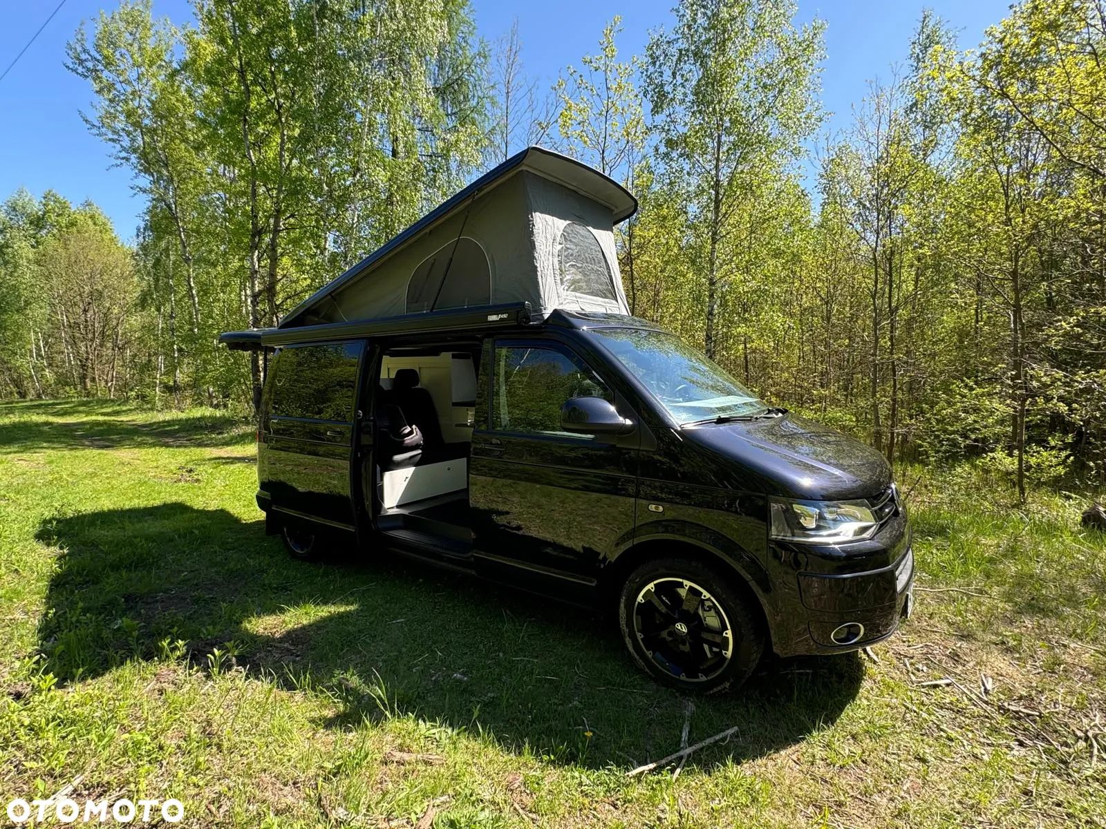 Volkswagen Transporter - 1