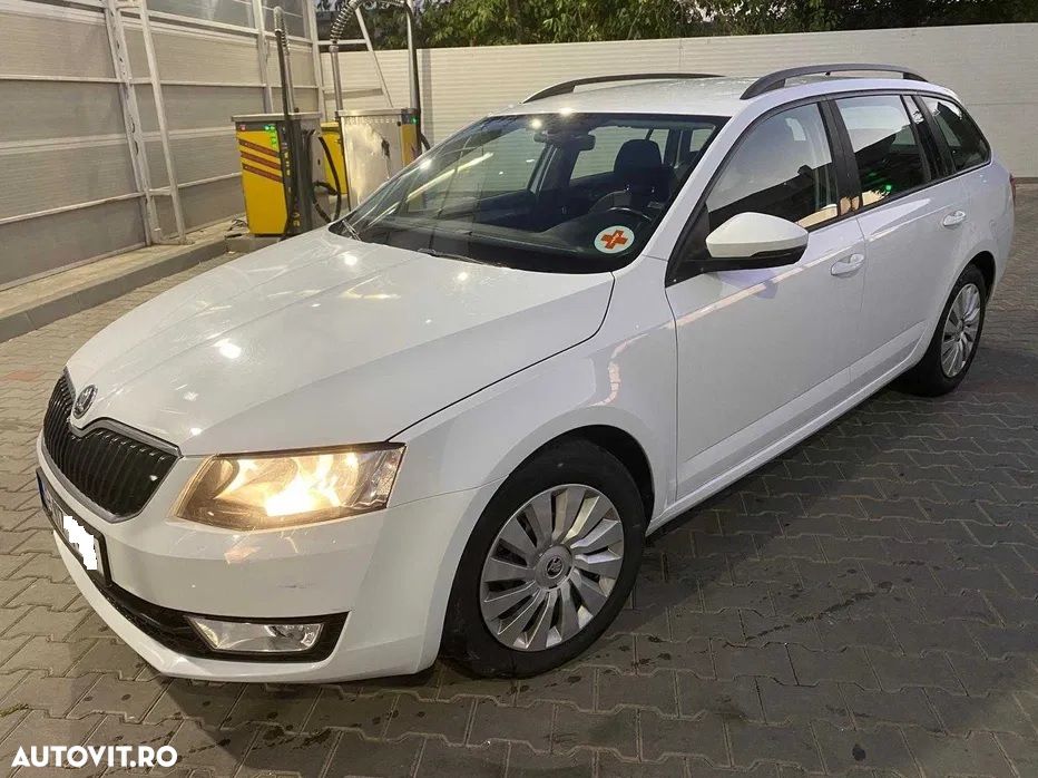 Skoda Octavia 1.6 TDI (Green tec) DSG Ambition - 1