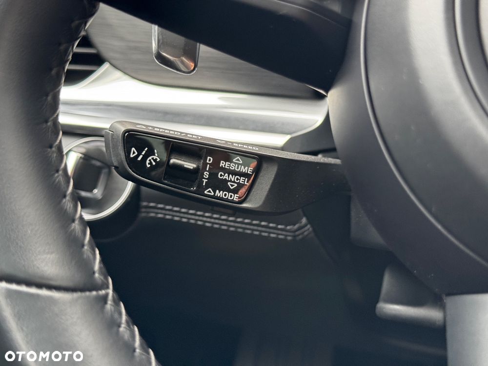 Porsche Panamera 4 E-Hybrid Platinum Edition - 18