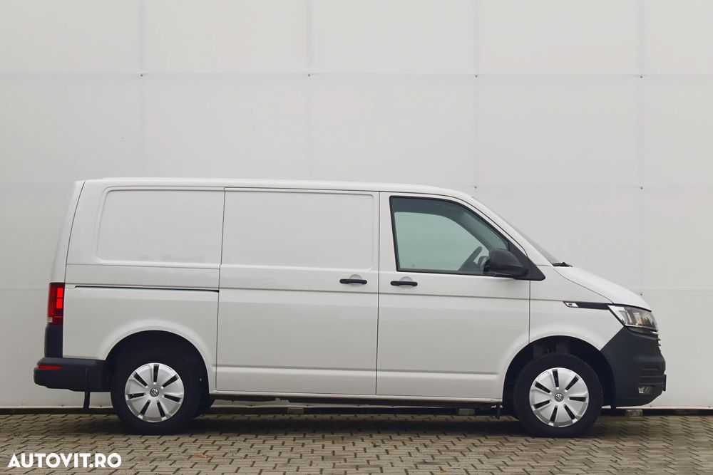 Volkswagen Transporter - 11