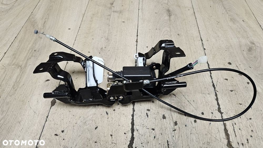 Siłownik zamka linka stelaż Sym Mio 50 - 10